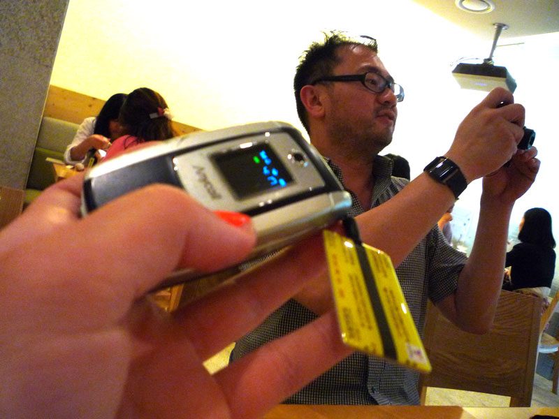 Yes, we know you are proud of your T-Money card cellphone accessory thingy...What do you call it?!!… -su!