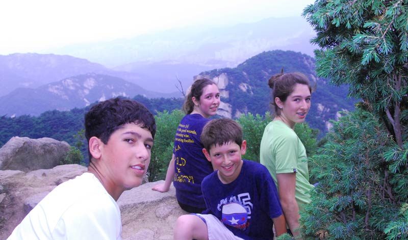 Yes we made it. And we all learned how much mister macho...Austin...is a afraid of heights. I am sure he gets this from his grandfather. For a while he wouldn’t even look forward into the scenary. I had to force him to “face his fear.” Yes I am a mean and sadistic father. The meanest...at least that is what I hope they believe...I have to keep them afraid of me. ;-)