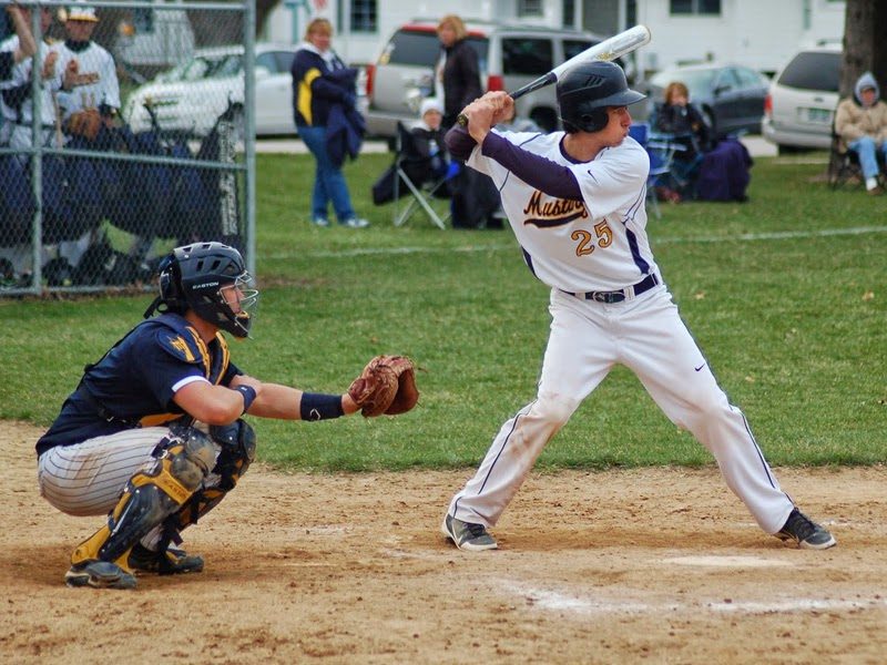 Austin batting for the Mustangs.