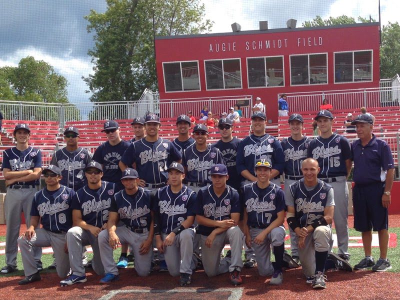 Norwood Blues team photo at Augie Schmidt Field.
